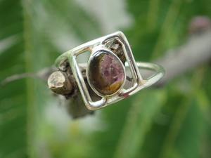 แหวนแฟชั่นสีเงินสเตอร์ลิง925สวยงามอัญมณีทัวร์มาลีนธรรมชาติดีไซน์หรูหราสำหรับงานปาร์ตี้ - Product Image 2