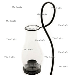 Porte-bougie au design admirable avec cheminée en verre, en fer noir, pour une utilisation décorative à la maison - Product Image 4