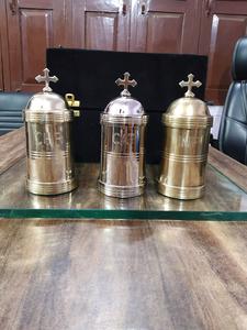 Juego de comunión de latón, suministros de iglesia con Cruz, tres - Product Image 2