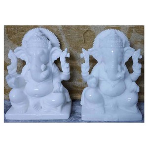 Ganesha en marbre blanc pur - Product Image 1