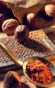 35g de Nuez Moscada Natural Seca en Polvo, Condimento GVERDI, Selección de Alimentos Italianos, Hecho en Italia, Nuez Moscada en Polvo - Product Image 2