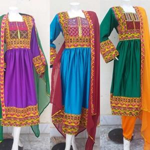 Robe africaine élégante de Kuchi Tribal pour femmes, broderie spéciale à la mode (KD-00040) - Product Image 1