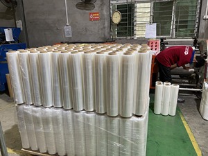 Origine-rollos de mano de Vietnam, película elástica LLDPE - Product Image 2