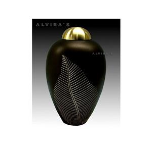 Urna de acero inoxidable con varias impresiones para cenizas de perros, recuerdo de cremación, grabado clásico de mariposa en oro - Product Image 2