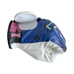 Gants de golf respirants Cabretta en cuir de mouton de haute qualité pour hommes en blanc bleu Poignées antidérapantes au design personnalisé pour le sport - Product Image 5