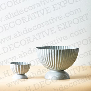 Vase décoratif pour fleur de Table en or, Zephyr, vintage, en acier inoxydable, personnalisé, plaqué or, pour fleurs - Product Image 2