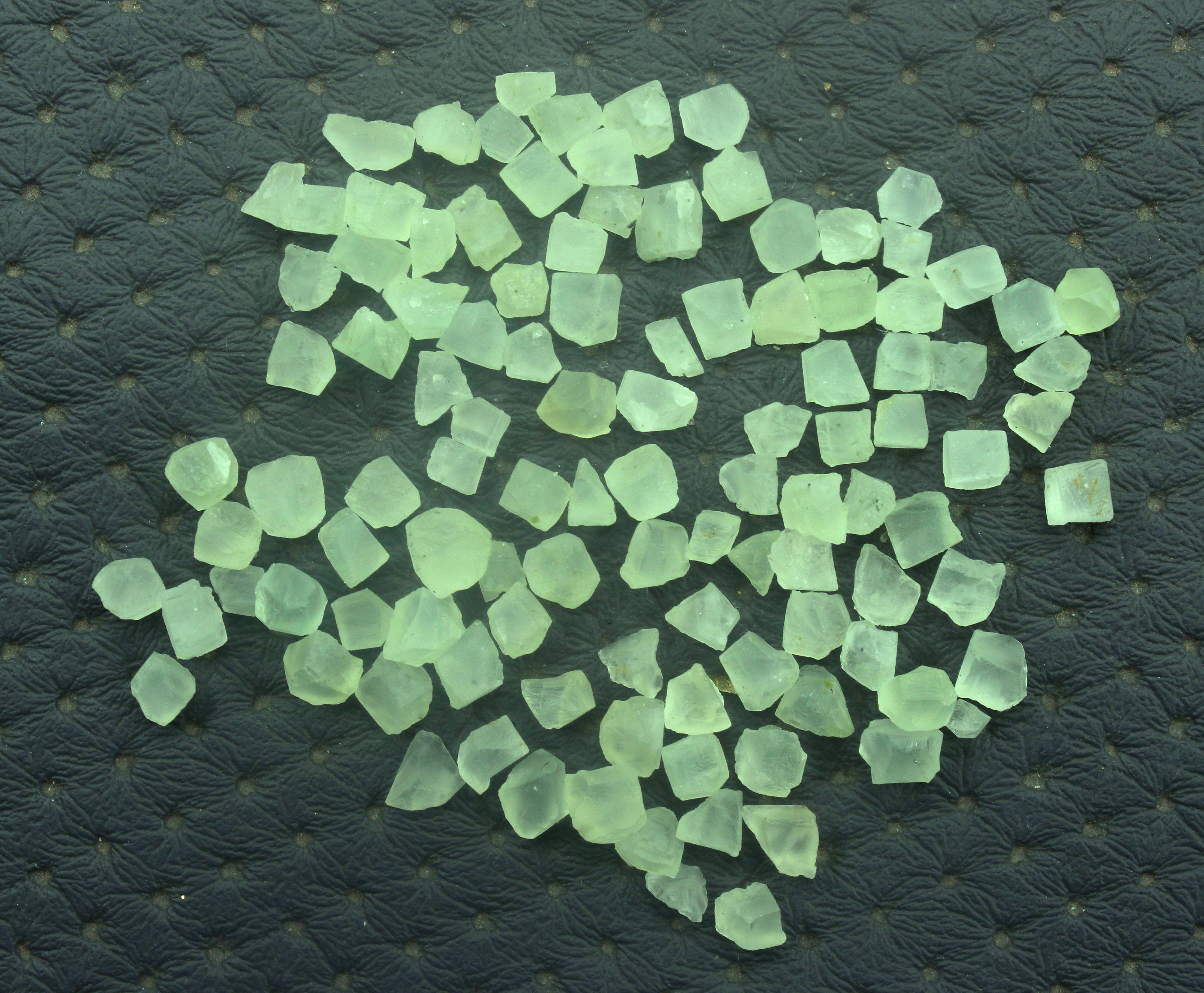 สีเขียว