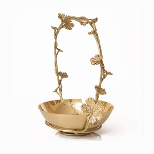 Bols décoratifs en laiton de dernière génération, taille et forme personnalisées, bols à nourriture avec support design pour un usage domestique - Product Image 4