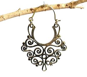 Pendientes de aro de latón indio, pendientes de gota de agua, aretes de oro - Product Image 4