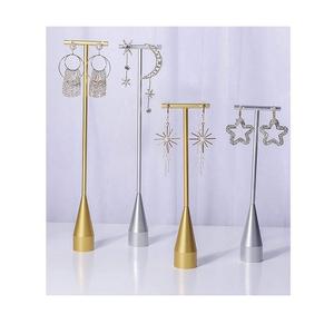 Support à bijoux de qualité supérieure en argent et or, porte-boucles d'oreilles pour accessoires de bijoux à prix abordables - Product Image 1