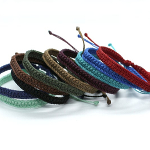 สร้อยข้อมือมิตรภาพแบบถักคุณภาพพรีเมียม - Product Image 1