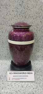 Urna Funeraria Extra Grande de Aluminio para Adultos con Logotipo Brassworld India, Estilo Americano, Artículos Funerarios Premium - Product Image 4