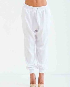 Ensemble de survêtement personnalisé deux pièces pour femme, style streetwear, avec sweat à capuche d'hiver, vente en gros - Product Image 4