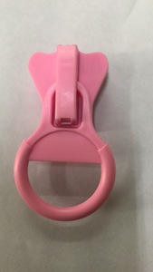 Wholesale Customized Auto Lock Zipper Sliders for <b>Rings</b> <b>Magnetic</b> Brand Color Lock Hole Made of Durable Zinc Alloy Metal - Product Image 6