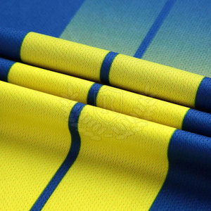 Uniforme de Fútbol Personalizado REMODO INTERNATIONAL para Hombre, 100% Poliéster Transpirable, Camisetas de Fútbol de Alta Calidad con Nombre de Equipo Personalizado - Product Image 3