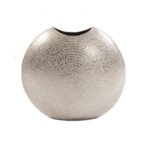 Jarrones con diseño antiguo para mesa, jarrones de Metal para pulido de espejo, florero de secado de mesa a precio asequible - Product Image 1