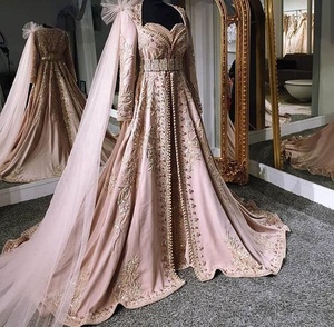 Dernier modèle de kaftan marocain magnifique, veste longue jusqu'au sol avec robe ornée de broderies Zardozi pour robe de mariée - 2019 - Product Image 1