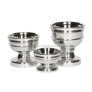 Fabrikant Metalen Pet Bowl Set Van 3 Zilveren Afwerkingen Hoge Kwaliteit Hondenkom Klassiek Design Metalen Kom Decoratief