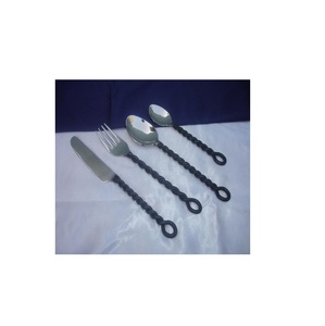 Juego de cubiertos de lujo de Metal con mango antiguo trenzado de 4 piezas Juego de cubiertos de diseño de aspecto clásico vintage Juego de vajilla decorativa - Product Image 3