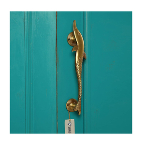 Manija de puerta de latón con diseño de delfín, herrajes decorativos elegantes, tirador de armario Interior para el hogar, accesorio duradero único - Product Image 1