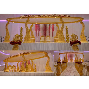 Mandap de Madera con Diseño de Pavo Real para Bodas Hindúes en el Reino Unido, Impresionante Mandap de Madera Hecho a Mano para Bodas, Elegante Mandap de Pavo Real para Bodas en Nueva York - Product Image 1