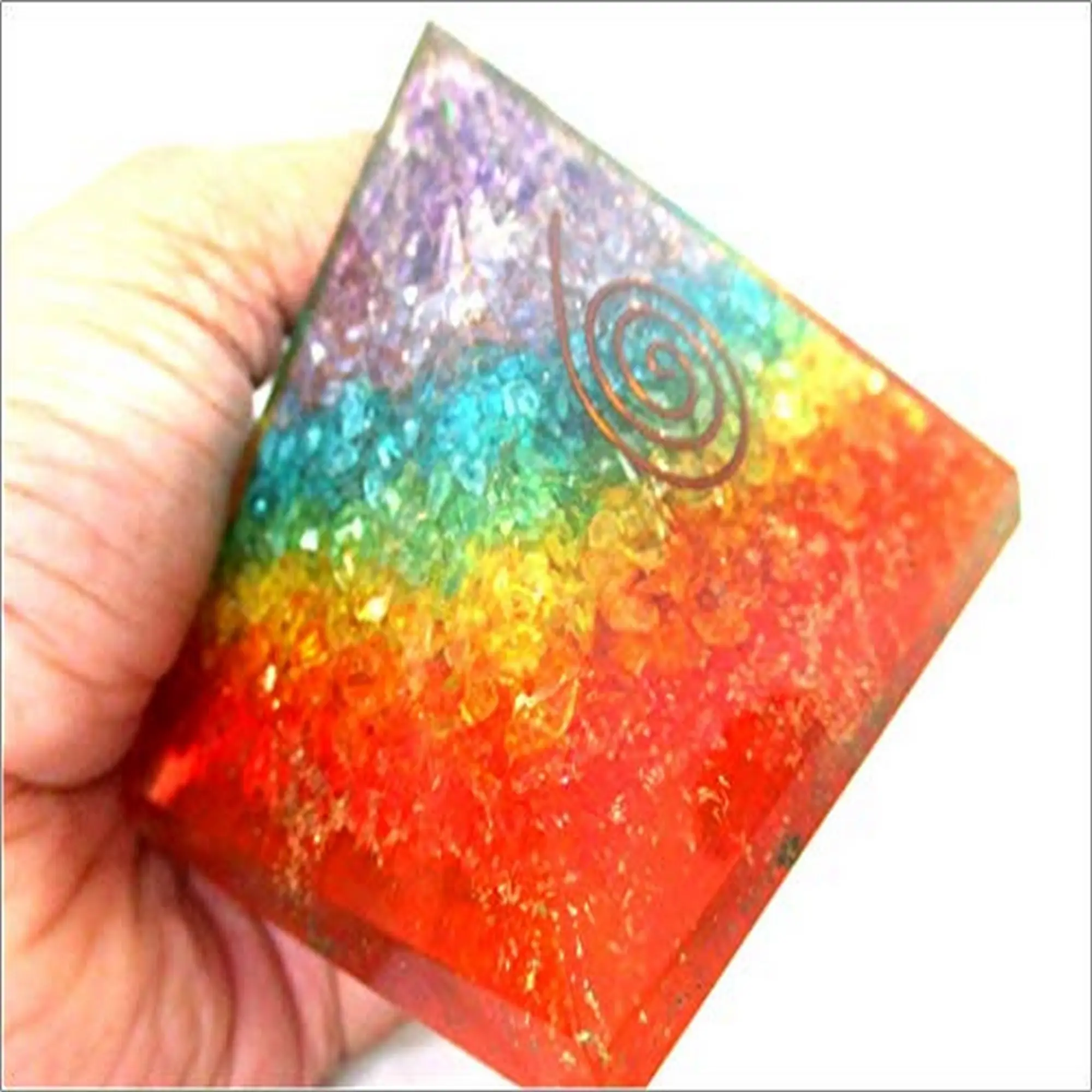 Jet Energized Chakra Rainbow 4 zoll Orgone Pyramid Gemstones Copper Metal Mix Rare Healing Positive Energy EMF Protection