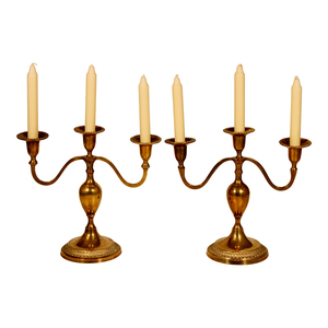 Hermosos candelabros de cristal y metal de alta calidad de Alsa International para decoraciones de bodas y Navidad. - Product Image 1