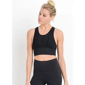 สปอร์ตบราแบบไร้ตะเข็บสีดำ AWAKEN ตัดด้วยเลเซอร์ ผลิตตามสั่ง ขายส่งแบบกำหนดเองได้ - Product Image 2