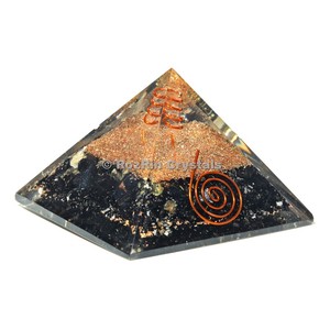 Pyramide Orgone noire de Tourmaline énergétique, pyramide, vente exceptionnelle - Product Image 1