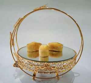 ROUND GOLD METAL MIRROR HANGING <b>AFTERNOON</b> <b>TEA</b> CAKE <b>STAND</b> EXHIBITION PARTY CENTERPIECE DESSERT - Product Image 1