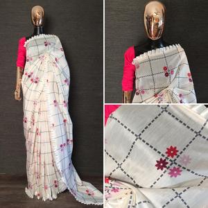 Dernière bordure en dentelle brodée traditionnelle et saree en soie satinée avec chemisier non cousu Textile Vêtement Apparelgarment - Product Image 6