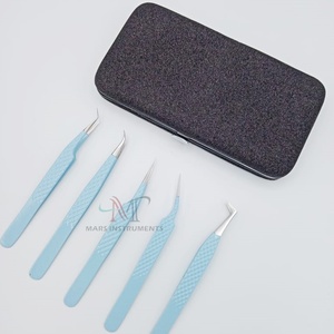 Pince à épiler professionnelle d'extension de cils en acier inoxydable faite à la main Type de pointe pointue enduite de couleur pour la durabilité - Product Image 2