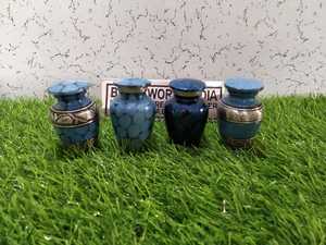 BEST LOVING KEEPSAKE CREMATION URN FUNERAL SUPPLIES BRASSWORLD INDIA - Product Image 4