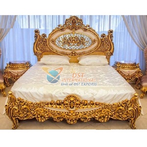 ไม้สักแบบดั้งเดิมมหาราชาเตียงคู่เตียงแกะสลักมือแบบดั้งเดิมพร้อมสตูลข้าง ผู้ผลิตห้องนอนแกะสลักมือโบราณ - Product Image 1