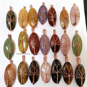 Colgante de cristal hecho a mano de ojo de tigre al por mayor Árbol de la vida envoltura de alambre de cobre energía ágata colgantes de cristal patrón ovalado para la venta - Product Image 2