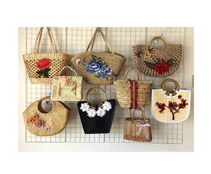 Sac et panier tissés à la main en paille avec sac naturel en jacinthe d'eau - Product Image 1