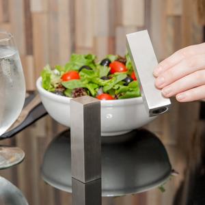 Salière poivrière en acier inoxydable Shaker à épices en métal avec trous en forme de S et P - Product Image 2