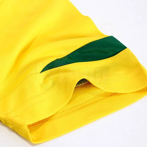 Ensemble maillot et short de football à séchage rapide personnalisé le plus vendu vêtements populaires pour la tenue d'uniforme de joueurs de football - Product Image 6