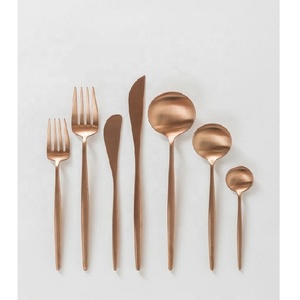 Juego de cubiertos de acero inoxidable para el hogar y la cocina, juego de cubiertos de cobre con mango largo, 7 unidades - Product Image 2