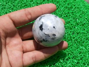 Esfera de Cuarzo Blanco con Grabado de Huevo de Amor para Sanación, Decoración de Bodas, Regalo, Cristal Natural de Ágata, Tamaños Personalizados - Product Image 5