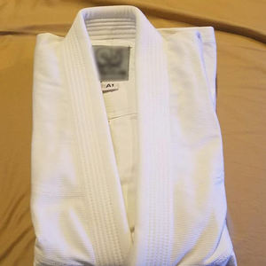 Kimonos de Jiu Jitsu Brésilien Premium Judo Arts Martiaux Porter pour la Formation et la Compétition Style Brésilien - Product Image 6