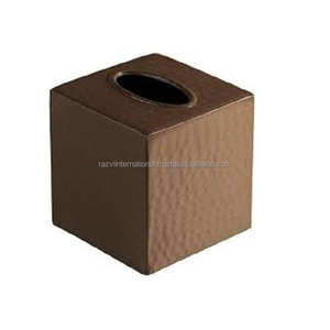 Boîte à mouchoirs vintage en fer doré avec fleurs Conteneur à mouchoirs en métal élégamment conçu - Product Image 3