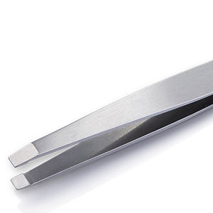 Ensemble de manucure et pédicure en acier inoxydable T-04 gris de Nghia Nippers Vietnam - Product Image 1