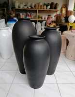 Pot de fleurs en argile abordable de Bali pour l'intérieur, idéal pour embellir vos plantes d'intérieur