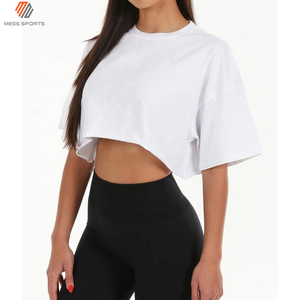 Blusa Casual Holgada de Punto Transpirable para Mujer, Negra, Asimétrica, con Manga Kimono y Cuello Redondo, Ideal para Primavera y Verano - Product Image 3