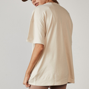 คอลเลคชั่นฤดูร้อน OEM เสื้อยืดทรงยาวหลวมสไตล์ใหม่ยอดนิยมปี 2021 ผ้าเจอร์ซีย์คอตตอน 100% สำหรับผู้หญิง - Product Image 3