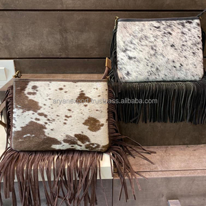 Bolsos de estilo occidental con flecos para mujer, bolsas de cuero de vaca con borlas y pelo - Product Image 2