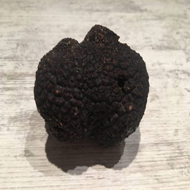 Meilleur Prix Pour Les Truffes d'Ete Entieres Brossees-клубень Aestivum - Verrine 300 грамм, Les Pelures de Truffes Noires цены
