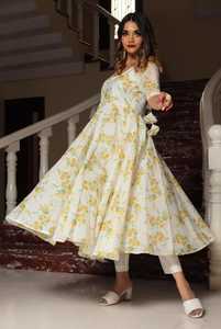 Faux Georgette ชุดเสื้อกาวน์เย็บติดเต็มรูปแบบ,เสื้อผ้าฝ้ายเสริมด้วยลายดอกไม้พิมพ์ดิจิตอลพร้อมงาช้างด้านหลัง - Product Image 5