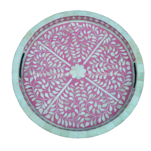 Plateaux décoratifs blancs à motif géométrique, plateau rectangulaire en os incrusté, plateau de service en résine de luxe fait main pour la décoration intérieure et les cadeaux - Product Image 1